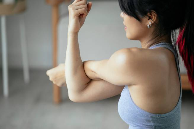Discover why it happens and how high-quality protein helps preserve muscle, boost strength, and support skin during weight loss.